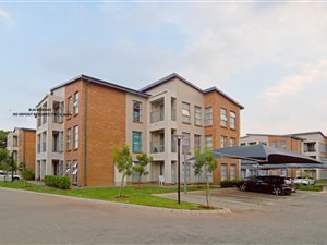 2 Bed Apartment in Jansen Park