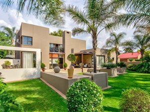 4 Bed House in Blue Gill