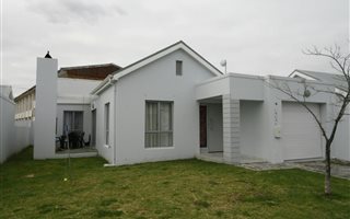 2 Bedroom House in Paarl