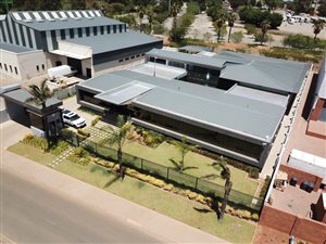 2143 m² Industrial space in Ormonde