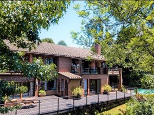 5 Bed House in Hilton