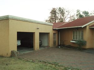 4 Bed House in Albemarle