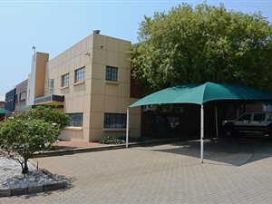 3645 m² Industrial space in Linbro Park