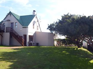 1 Bed Townhouse in Diaz Beach