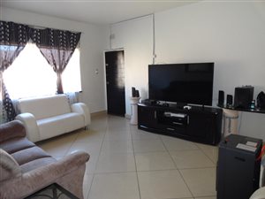 2 Bed Apartment in Florida