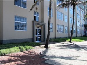 2 Bed Apartment in North Beach