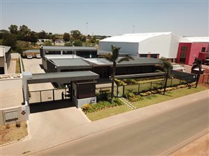 2143 m² Industrial space in Ormonde