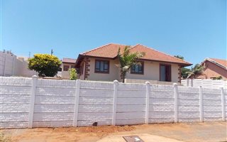3 Bedroom House in Bluff