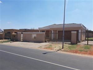 1 Bed Garden Cottage in Liefde en Vrede