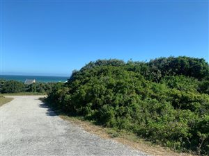 694 m² Land available in Boknesstrand