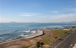 2 Bedroom Apartment in Mouille Point