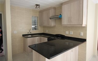 2 Bedroom Apartment in Benmore Gardens