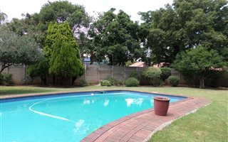 3 Bedroom House in Brackenhurst