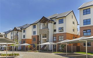 3 Bedroom Apartment in Kyalami Hills