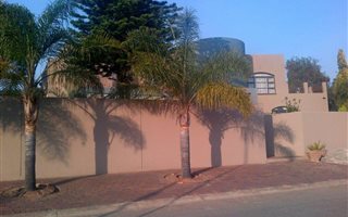 5 Bedroom House in Marlboro Gardens