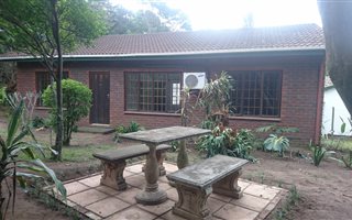 2 Bedroom Garden Cottage in Grayleigh