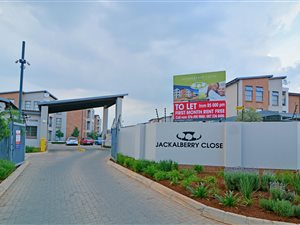 2 Bed Apartment in Jansen Park