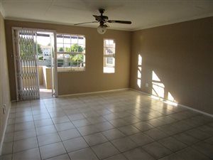 3 Bed Townhouse in Meyersdal
