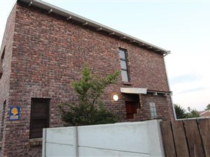 2 Bed Townhouse in Broadwood