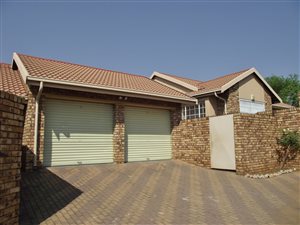 3 Bed Simplex in Glenvista