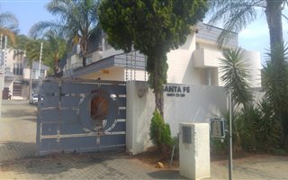 3 Bedroom Apartment in Bassonia