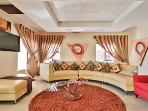 4 Bed House in Ebotse Estate