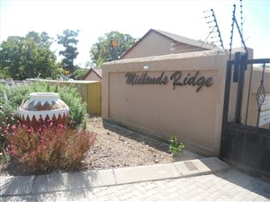 4 Bed House in Halfway Gardens