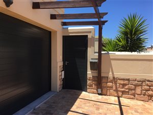 2 Bed House in Atlantic Beach Golf Estate