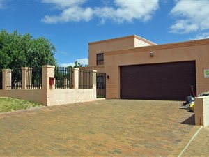 3 Bed House in Darling