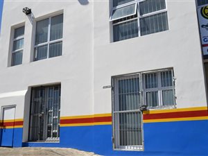 462 m² Commercial space in North End