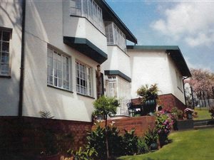2 Bed Garden Cottage in Noordheuwel