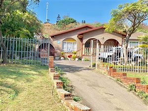 5 Bed House in Sea Cow Lake