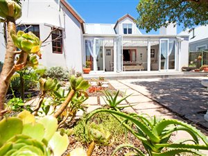 3 Bed House in Kommetjie