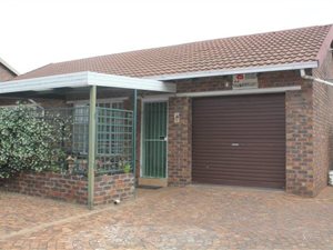 2 Bed House in Vanderbijlpark CE1