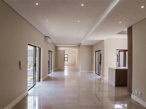 5 Bedroom House in Orchards