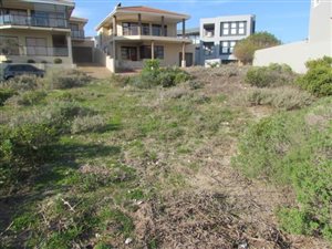 350 m² Land available in Calypso Beach