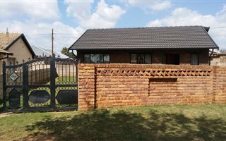 3 Bedroom House in Kwaguqa