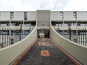 2 Bed Apartment in Essenwood