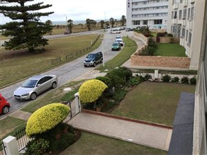 2 Bed Apartment in Summerstrand