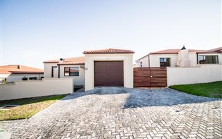 3 Bedroom House in Linton Grange