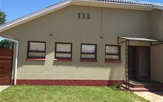 3 Bedroom House in Plumstead