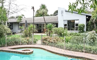 4 Bedroom House in Gallo Manor