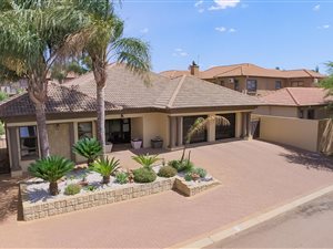 3 Bed House in Glen Erasmia