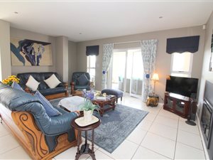 4 Bed House in Kingswood Golf Estate