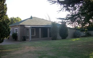 6 Bedroom House in Parkhill Gardens