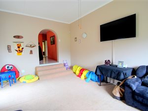 3 Bed House in Sunny Ridge