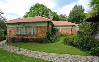 3 Bedroom House in Bramley