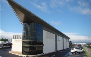146 m² Commercial space in Somerset Ridge