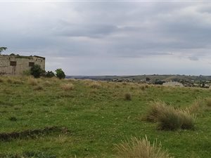 4.9 ha Land available in Lusikisiki