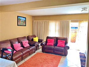 3 Bed Townhouse in Wierda Park